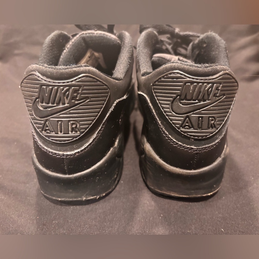 Nike Air Max 90 Black - Picture 4 of 5